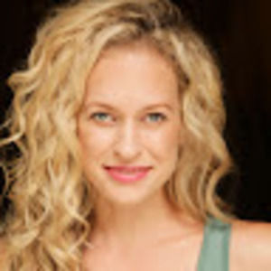 Meet your Posher, Caitlin